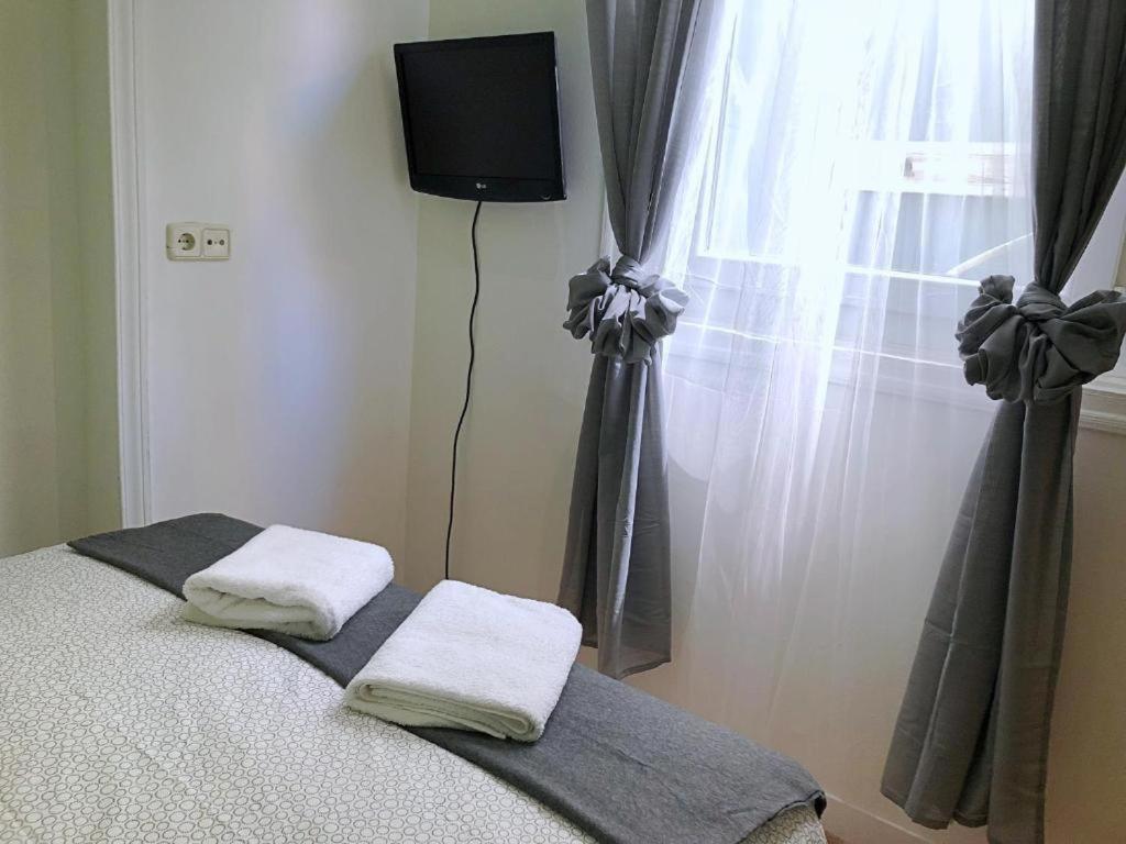 Apartamentos Travelstep La Latina Madrid Exterior photo